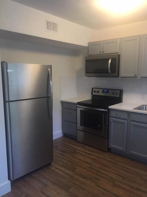Foto del edificio - 2401 Winsted Ln