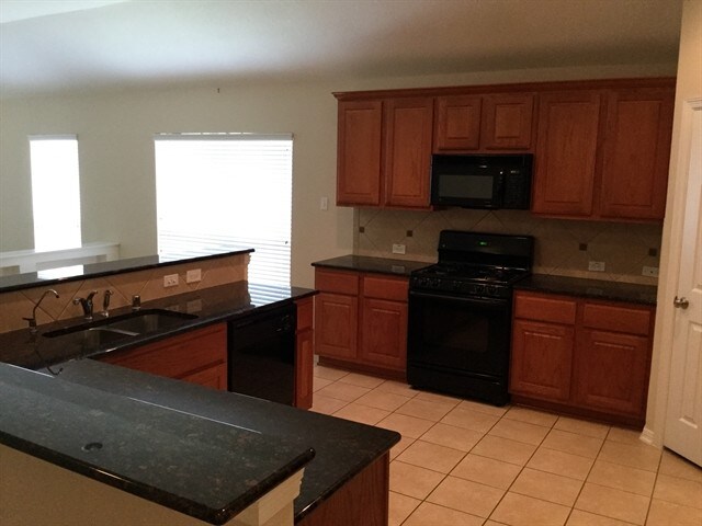 Foto del edificio - 6170 Galloway Ln