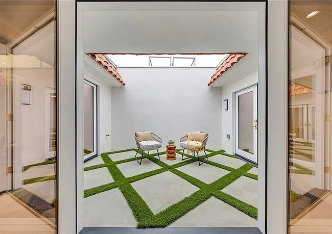 Building Photo - 80 Seton Rd