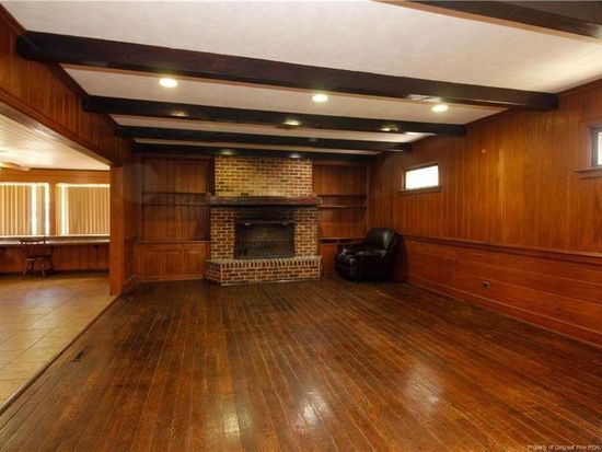 Building Photo - 1205 N Barker St, Lumberton, NC 28358