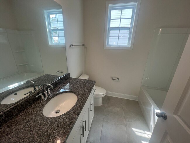 Building Photo - Fantastic Property in Troutman