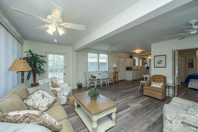 Foto del edificio - 816 E Cooper Ave