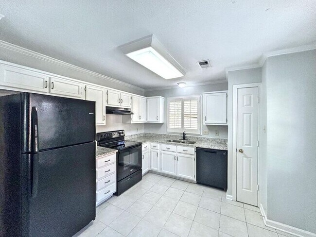 Foto del edificio - 1474 Wood Trail Cir