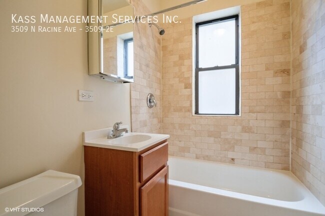 Building Photo - 3D and Video Tour Available - Huge 2-bed w...