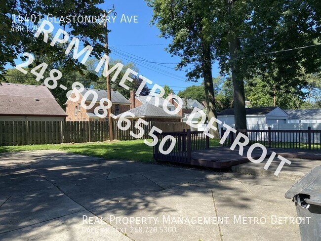 Building Photo - Beautiful Four Bedroom Grandmont Bungalow