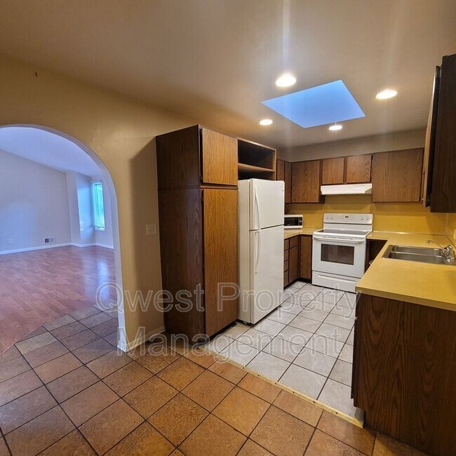 Foto del edificio - 2501 Edgewood Ave SE