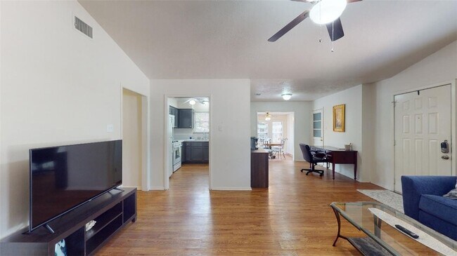 Foto del edificio - 3906 Sioux Cir