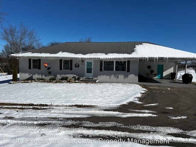 Building Photo - 3 br, 2 bath House - 1834 East Brown Schoo...