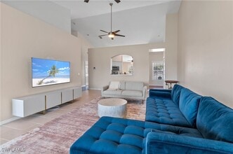 Building Photo - 5940 Sand Wedge Ln