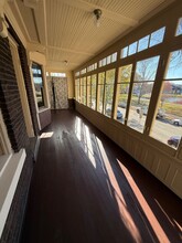 Building Photo - 2252 S 7th St