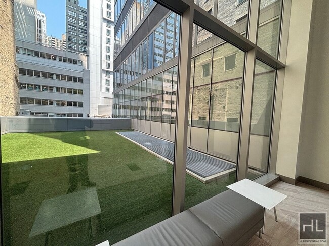 Foto del edificio - East 44th Street