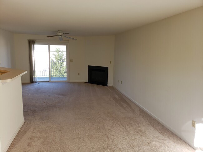 Foto del edificio - 140 Cardinal Ln