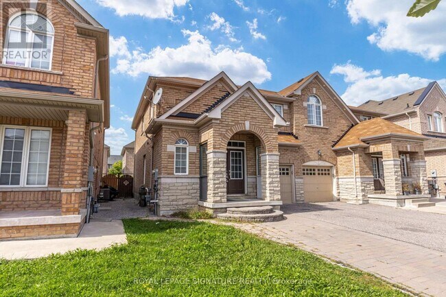 Building Photo - 42 Daden Oaks Dr