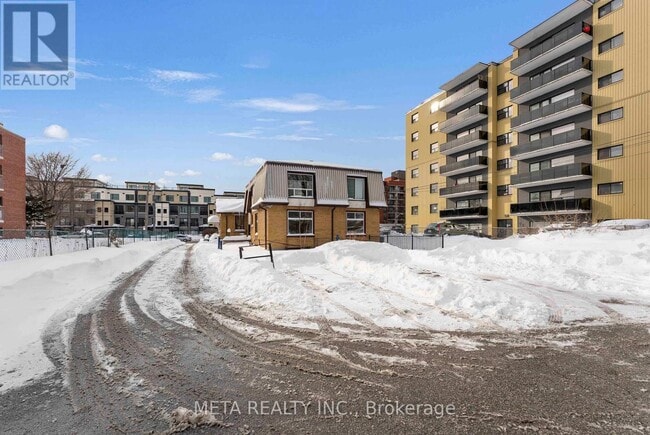 Building Photo - 1641 Victoria Park Ave