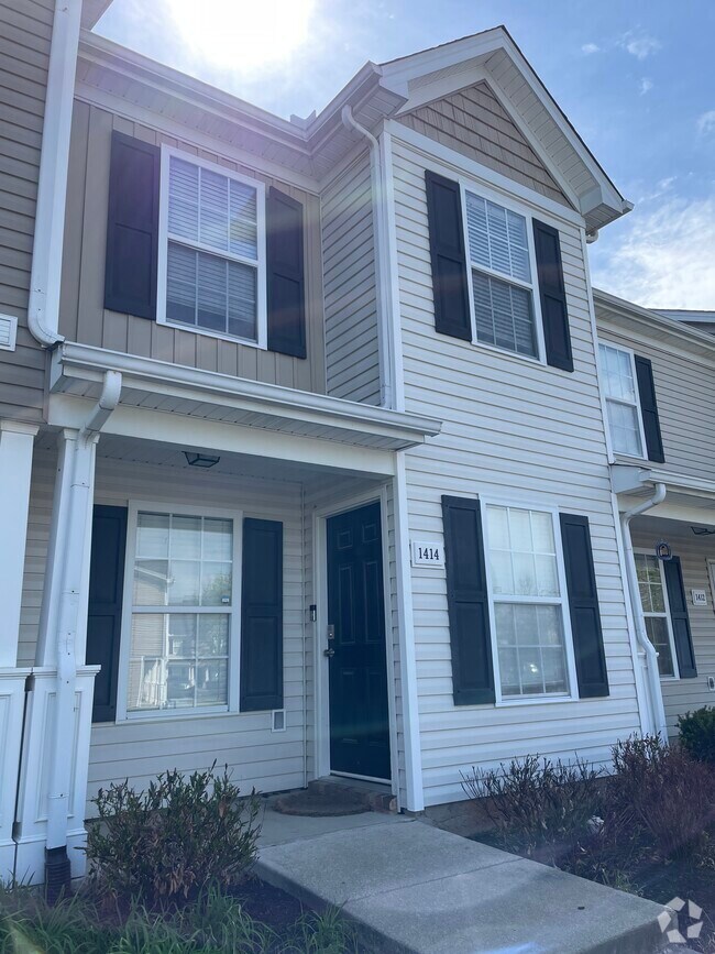 Eastwoods Student Apartments for Rent Murfreesboro, TN 2 Rentals