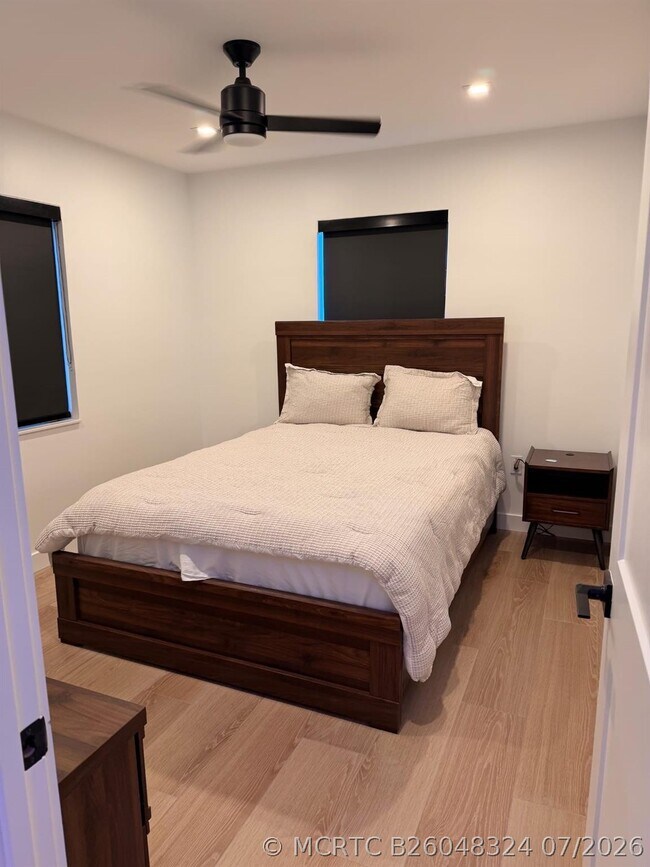 Foto del edificio - 1025 NW 148th St