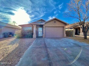 Building Photo - 4609 Joseph Rodriguez Dr