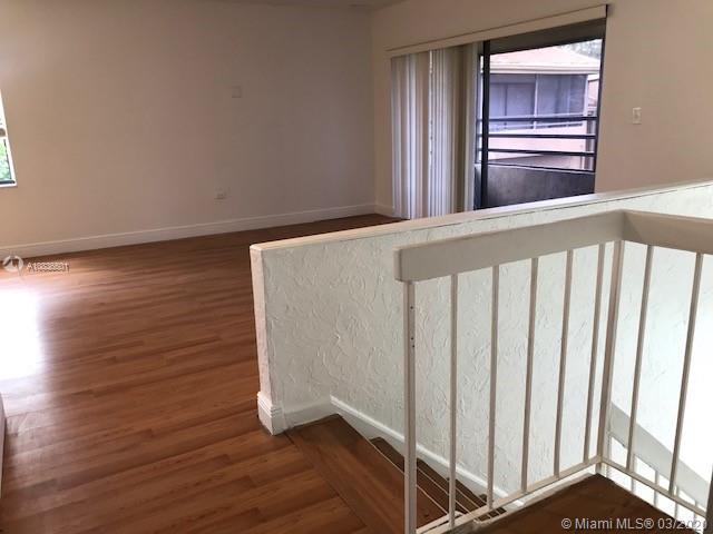 Foto del edificio - 2933 W Missionwood Ln