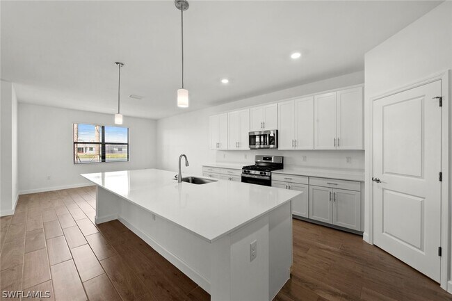 Building Photo - 20446 Napa Loop