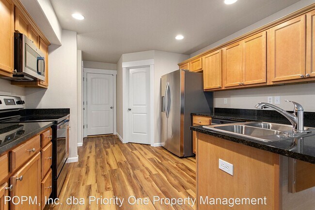 Foto del edificio - 4 br, 2.5 bath House - 1932 SE Centurion Way