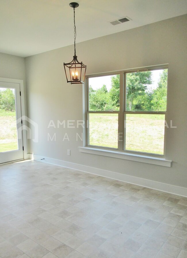 Foto del edificio - Home for Rent In Pleasant Grove, AL! View ...