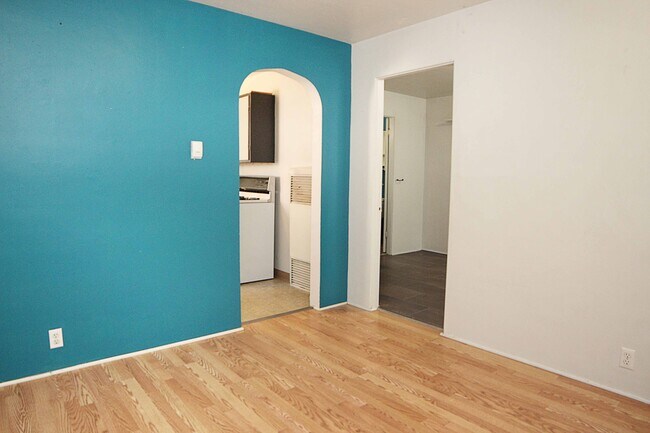 Foto del edificio - 804 E Laurel St