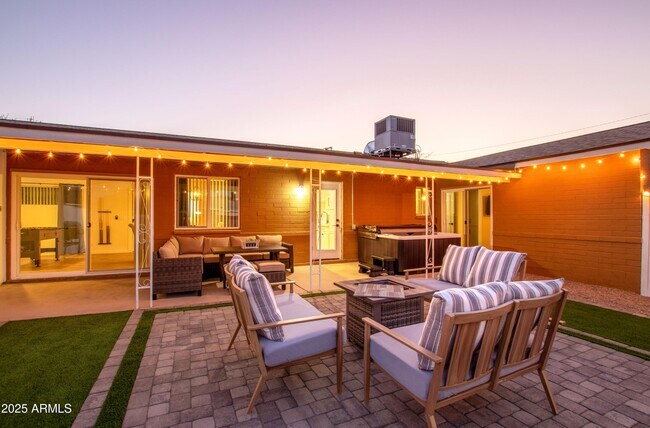 Foto del edificio - 7308 E Pierce St