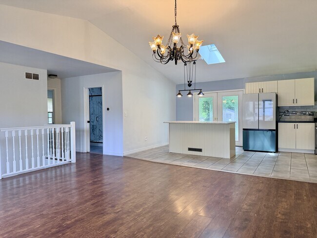 Foto del edificio - 135 Pembroke Rd SW