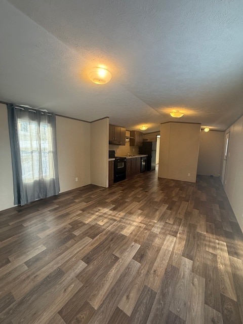 Building Photo - 4643 Township Rd 222