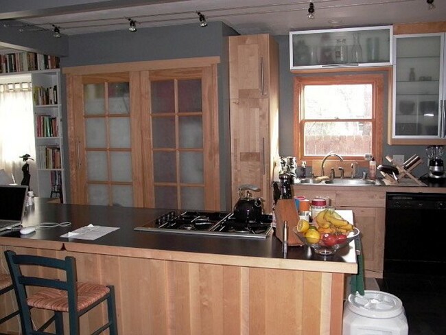 Foto del edificio - Pre-Lease: Charming 2 Bedroom 1 Bathroom H...