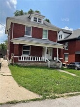 Building Photo - 711 Sandusky Ave