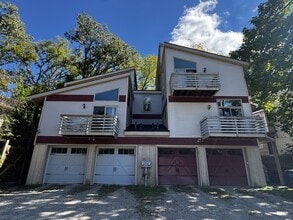 Building Photo - 1556 Jones Dr