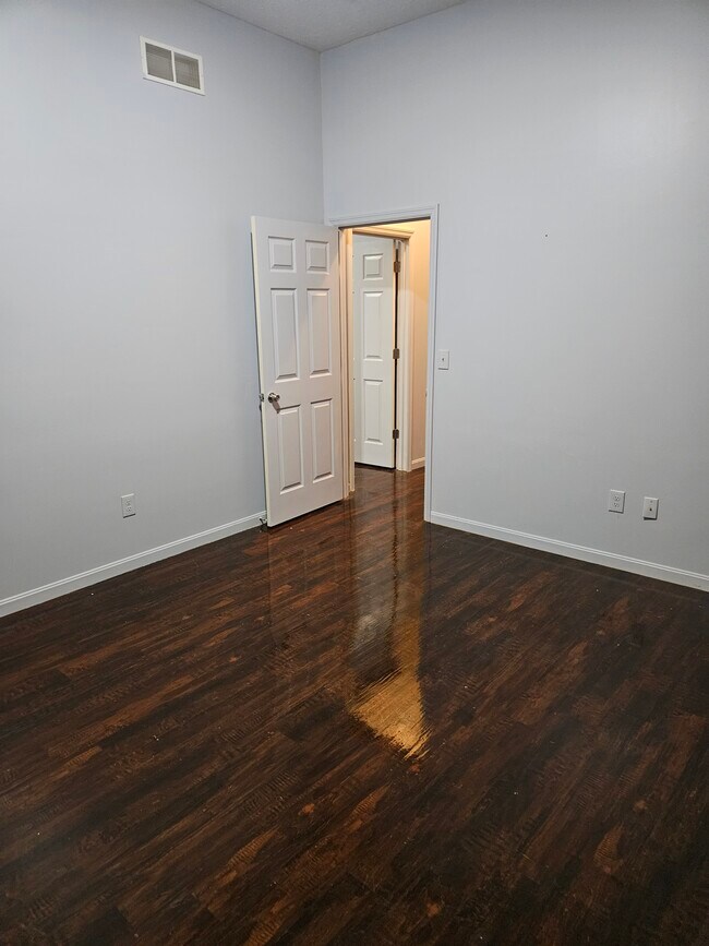 Bedroom 1 - 213 Findlay St
