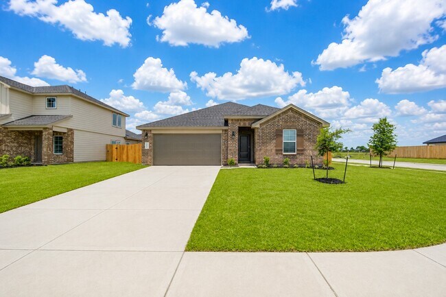 Building Photo - 1502 Splashing Wave Dr