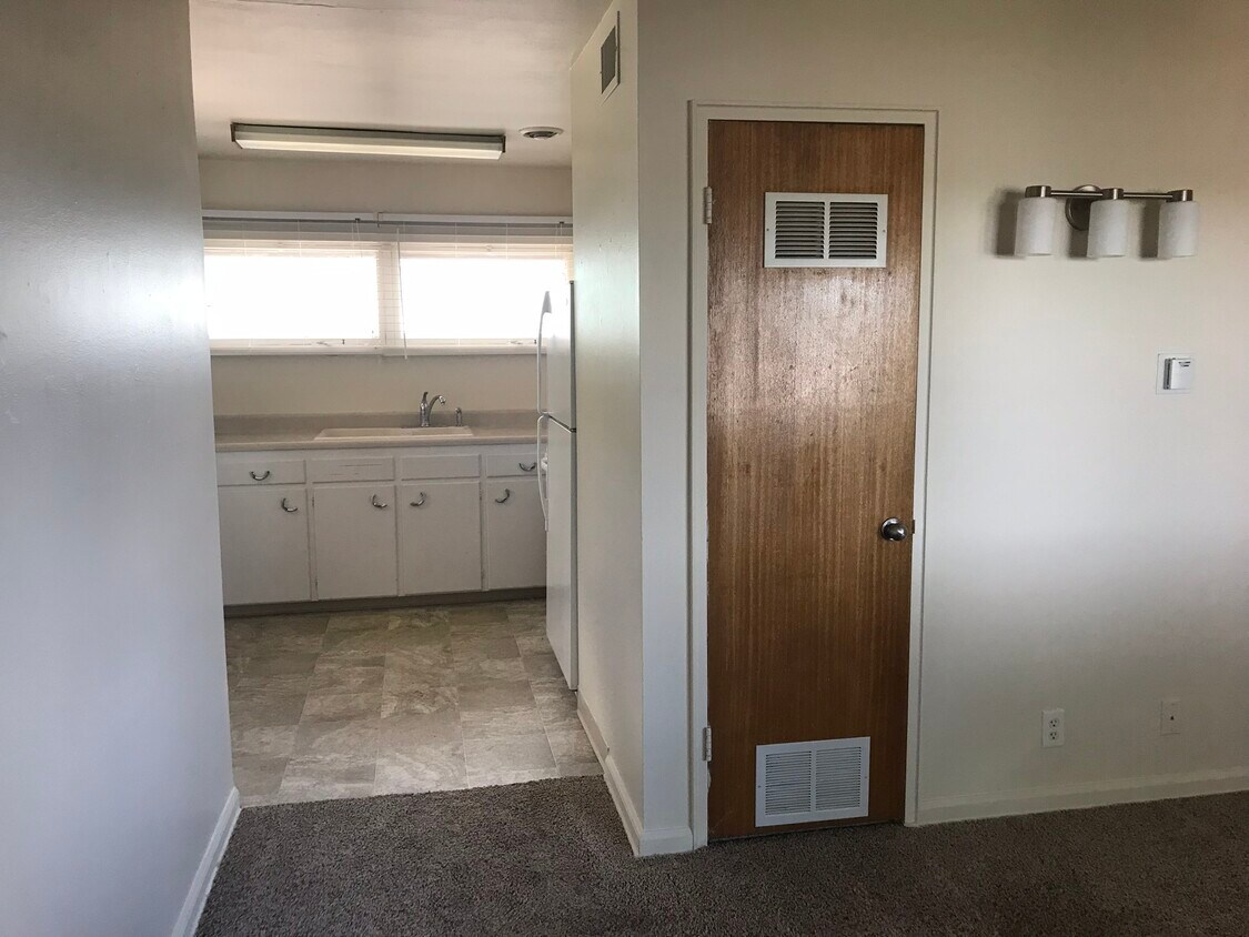 Foto principal - 1842 S Boxelder St