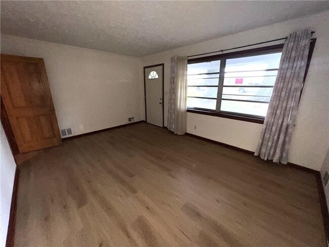 Foto del edificio - 2167 Wallingford Dr
