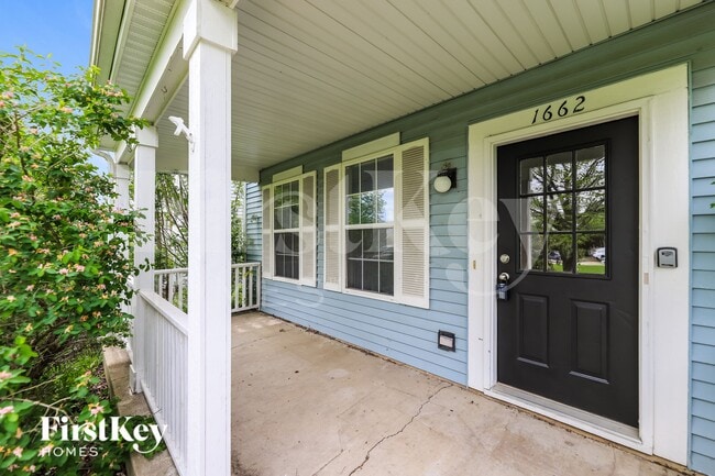 Building Photo - 1662 Park Vista Ln