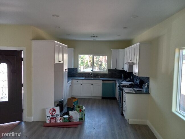 Building Photo - 3 br, 2 bath House - 10360 Jardine Ave