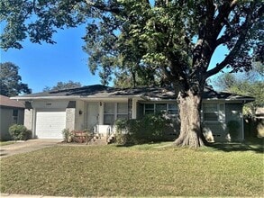 Building Photo - 1244 Danville Dr
