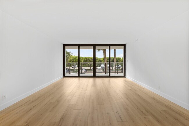 Building Photo - 3440 S Ocean Blvd