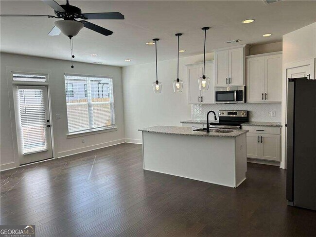 Building Photo - 74 Auburn Wds Dr