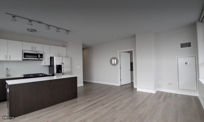 Foto del edificio - 814 W Adams St