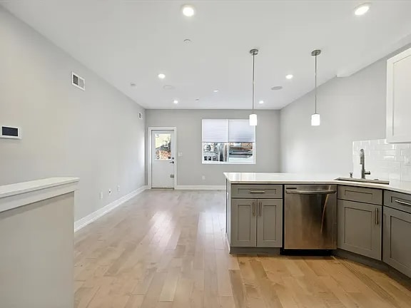 Photo - 2011 N Randolph St Apartment