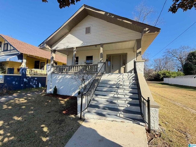 Building Photo - 219 47th Pl N