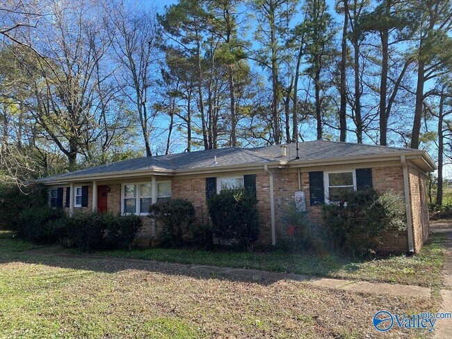 Building Photo - 4611 Sparkman Dr NW