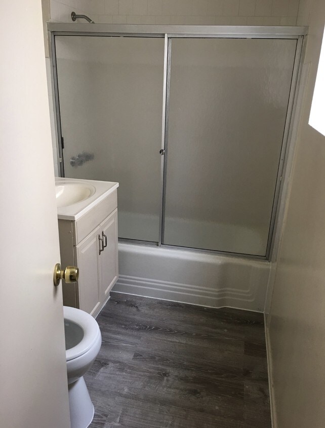 Foto del edificio - 1235 W Palmyra Ave