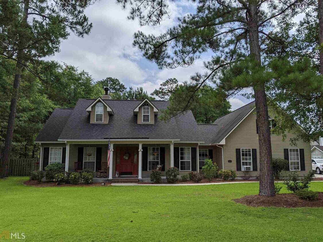 Primary Photo - 806 Plantation Dr
