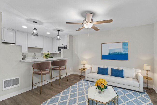 Interior Photo - Point Loma Bay Apartments