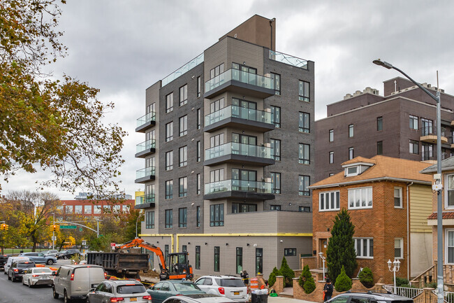 Building Photo - 7504 Bay Pky