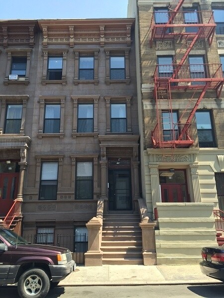 Primary Photo - 75 W 118th St